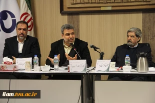 رئیس دانشگاه فنی و حرفه‌ای در سومین نشست تخصصی ناظران استانی مرکز نظارت، ارزیابی، بازرسی و تضمین کیفیت:
کنسرسیوم‌های اشتغال، آینده شغلی دانشجویان را رقم می‌زند 5