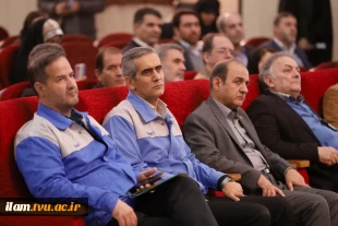 رئیس دانشگاه فنی و حرفه‌ای در دومین کنسرسیوم مهارت‌آموزی و اشتغال در دانشگاه فنی و حرفه‌ای استان مرکزی:
باید از مرزهای اندیشه‌ای کشور صیانت کنیم و ایران قوی را بسازیم. 6