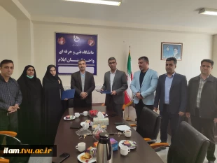 انعقاد تفاهم نامه همکاری  با شرکت دانش بنیان شتاب دهنده دورنما  5