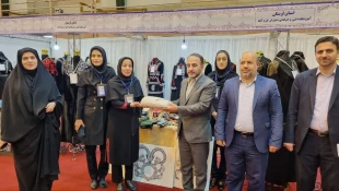 بازدید معاون فرهنگی و اجتماعی وزارت علوم و هیئت همراه از هفتمین بازارچه دانشجویی (نمایشگاه و فروشگاه دستاوردها و توانمندی‌های دانشگاه فنی و حرفه‌ای کشور) 4