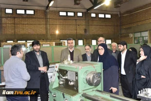 بازدید خانم دکتر حق‌جوی جوانمرد، رئیس مرکز توسعه فناوری‌های راهبردی معاونت علمی، فناوری و اقتصاد دانش‌بنیان ریاست جمهوری و دکتر محمدعلی‌نژاد، معاون فناوری و نوآوری وزیر علوم از کارگاه‌ها، تجهیزات و امکانات آموزشی دانشکده فنی و حرفه‌ای ولی عصر (عج) 3