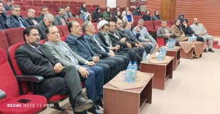 رئیس دانشگاه ملی مهارت در آیین افتتاحیه دوره‌های توانمندسازی و ضیافت اندیشه:

اعضای هیئت علمی به عنوان الگوهای رفتار اجتماعی و تخصصی برای دانشجویان محسوب می‌شوند. 5
