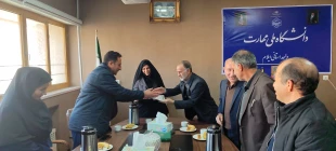 تقدیر ستاد اقامه نماز استان از رئیس دانشگاه ملی مهارت استان ایلام به عنوان دستگاه برتر درزمینه ترویج و توسعه فرهنگ اقامه نماز 8
