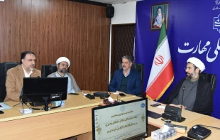 با حضور حجت‌الاسلام و المسلمین دکتر مصطفی رستمی، دکتر زمانی و اعضای هیئت رئیسه دانشگاه برگزار شد:

مراسم معارفه مسئول نهاد نمایندگی مقام معظم رهبری در دانشگاه ملی مهارت 4