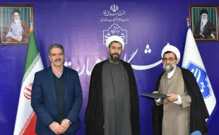 با حضور حجت‌الاسلام و المسلمین دکتر مصطفی رستمی، دکتر زمانی و اعضای هیئت رئیسه دانشگاه برگزار شد:

مراسم معارفه مسئول نهاد نمایندگی مقام معظم رهبری در دانشگاه ملی مهارت 10
