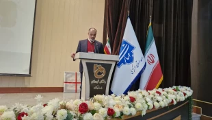 با حضور معاون اداری، مالی و مدیریت منابع و سرپرست مرکز نظارت، ارزیابی و تضمین کیفیت دانشگاه صورت گرفت؛

معارفه سرپرست آموزشکده پسران امیرکبیر اراک ـ واحد استانی مرکزی و تکریم رئیس پیشین این دانشگاه 3