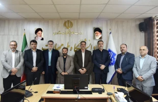 در راستای توسعه همکاری‌های علمی و صنعتی صورت گرفت؛

امضای تفاهم نامه همکاری مشترک بین دانشگاه ملی مهارت و نظام مهندسی کشاورزی و منابع طبیعی کشور 7