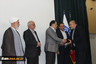 مدیرکل حوزه ریاست، روابط عمومی و هماهنگی امور مجلس و استان‌ها در آیین معارفه سرپرست آموزشکده پسران سمنان ـ واحد استانی سمنان:

امروز توسعه دانشگاه ملی مهارت به نگاه فراسازمانی و توجه ویژه دستگاه‌های حاکمیتی نیاز دارد. 5