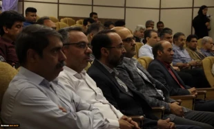 معاون فرهنگی و دانشجویی دانشگاه ملی مهارت در آئین افتتاحیه و رونمایی از پوستر پنجمین جشنواره ملی فرهنگی هنری «ذوالفقار»:

امروز آرمان‌های شهید سلیمانی در قلب اروپا و آمریکا شنیده می‌شود 6
