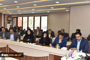 رئیس دانشگاه ملی مهارت در جمع رؤسای دانشکده‌ها و آموزشکده‌های سراسر کشور:

حیات دانشگاه و ارکان آن در گرو ضوابط، مقررات و قوانین است/ هیئت امنا مجلس قانون‌گذاری دانشگاه است/ سیاست دانشگاه تربیت نیروی توانمند اشتغال‌پذیر است 5