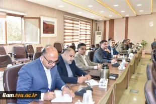 رئیس دانشگاه ملی مهارت در جمع رؤسای دانشکده‌ها و آموزشکده‌های سراسر کشور:

حیات دانشگاه و ارکان آن در گرو ضوابط، مقررات و قوانین است/ هیئت امنا مجلس قانون‌گذاری دانشگاه است/ سیاست دانشگاه تربیت نیروی توانمند اشتغال‌پذیر است 8