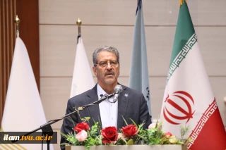 رئیس دانشگاه ملی مهارت در آیین افتتاحیه سومین همایش ملی مهارت‌افزایی، هدایت شغلی و صلاحیت حرفه‌ای در آموزش عالی کشور:

جامعه امروز نیازمند تبدیل دانش به توانایی است/ ناترازی بین مدرک و مهارت چالشی مهم در کشور است و چاره آن تربیت تکنیسین‌ توانمند است