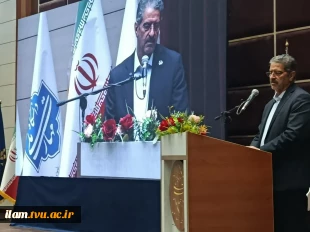 رئیس دانشگاه ملی مهارت در آیین اختتامیه سومین همایش ملی مهارت‌افزایی، هدایت شغلی و صلاحیت حرفه‌ای در آموزش عالی کشور:

امروز مهارت نه یک انتخاب بلکه یک ضرورت اجتناب‌ناپذیر است/ مسیر توسعه اقتصادی کشور از تربیت نیروهای توانمند و اشتغال‌پذیر می‌گذرد/ جوان