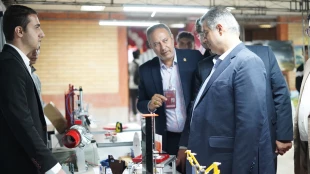 آیین اختتامیه هشتمین جشنواره دانشگاهی حرکت در دانشگاه ملی مهارت، واحد استانی مرکزی برگزار شد
 10