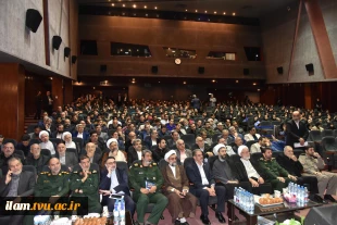 با حضور مقامات کشوری، لشکری، خانواده‌های معظم شهدا و دانشجویان برگزار شد؛

آیین گرامی‌داشت سالگرد شهادت سرلشکر شهید حسن طهرانی مقدم و یادواره ۳۱۱ دانشجوی شهید دانشگاه ملی مهارت 2