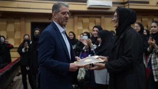 دکتر زمانی در جشن روز دانشجو دانشگاه ملی مهارت واحد استانی یزد:

روز دانشجو نماد بیداری، مسئولیت‌پذیری و مطالبه‌گری قانونمند دانشجویان است 9