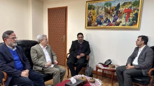 تأکید معاون فرهنگی و اجتماعی وزارت علوم بر حمایت از طرح‌های فاخر فرهنگی دانشگاه ملی مهارت
 3