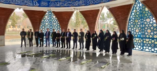 به مناسبت چهل‌ و هفتمین سالگرد پیروزی شکوهمند انقلاب اسلامی؛
برگزاری آیین غبارروبی و عطرافشانی مزار شهدای گمنام  4