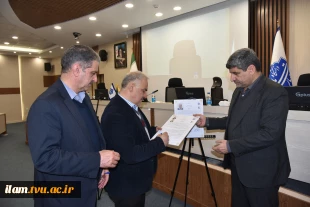 پیمان مهر ومهارت

انعقاد تفاهم‌نامه بنیاد حامیان دانشگاه ملی مهارت و خیر نیک‌اندیش خوانساری، آقای امیر هاشمی 5