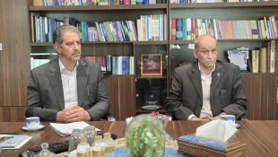 به منظور پیگیری نامه رؤسای سه دانشگاه پهنه گستر کشور، با موضوع افزایش حقوق کارمندان دانشگاه‌ها صورت گرفت؛
دیدار روسای دانشگاه ملی مهارت، پیام نور و علمی کاربردی با معاون رئیس جمهور و رئیس سازمان اداری و استخدامی کشور 3