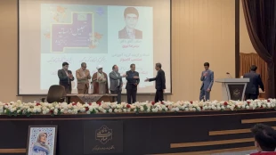 با حضور معاون پژوهش و فناوری دانشگاه ملی مهارت برگزار شد؛
آیین تجلیل از سرآمدان آموزشی دانشگاه ملی مهارت استان مرکزی 4