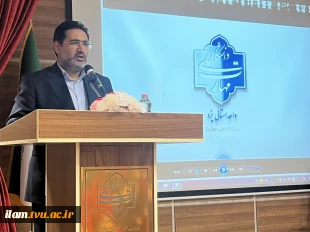 با حضور معاون فرهنگی و دانشجویی:
آیین تجلیل از سرآمدان دانشگاه ملی مهارت واحد استانی یزد برگزار شد. 3
