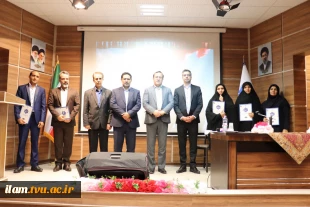 با حضور معاون فرهنگی و دانشجویی:
آیین تجلیل از سرآمدان دانشگاه ملی مهارت واحد استانی یزد برگزار شد. 4