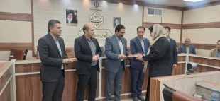 با حضور معاون فرهنگی و دانشجویی دانشگاه ملی مهارت؛
آیین تجلیل از سرآمدان دانشگاه ملی مهارت واحد استانی کرمان برگزار شد 9