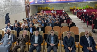 با حضور معاون اداری، مالی و مدیریت منابع دانشگاه؛
همزمان با تجلیل از سرآمدان آموزشی واحد استانی کرمانشاه، کارگاه کامپیوتر گروه گرافیک افتتاح شد. 9