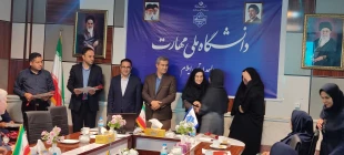 تجلیل از استادان سرآمد آموزشی دانشگاه ملی مهارت واحد استان ایلام 5
