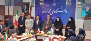 تجلیل از استادان سرآمد آموزشی دانشگاه ملی مهارت واحد استان ایلام 6