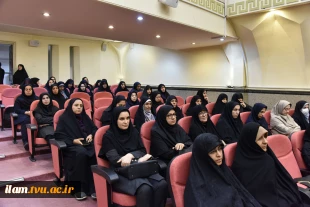 در یادواره شهدای خانواده بزرگ دانشگاه ملی مهارت در جنگ رمضان تأکید شد؛
لزوم بازخوانی سیره شهدا و ثبت میراث ماندگار دفاع مقدس در دانشگاه‌ها 5