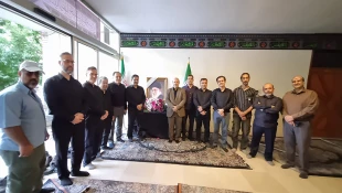 بازدید مسئولین دانشگاه ملی مهارت از روند تدارکات و آماده‌سازی امکانات میزبانی آیین وداع با رهبر شهید در دانشکده‌های دکتر شریعتی و شهید شمسی‌پور
 5