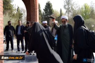 آیین بدرقه کاروان‌های دانشجویی دانشگاه ملی مهارت استان تهران به مقصد پیاده‌روی اربعین حسینی با حضور مسئولان دانشگاه
 4