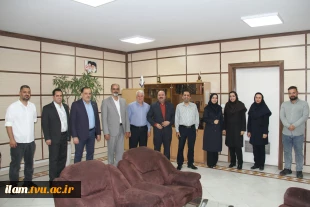 دیدار صمیمانه مدیران دانشگاه ملی مهارت با کارکنان سازمان مرکزی به مناسبت روز کارمند
 12