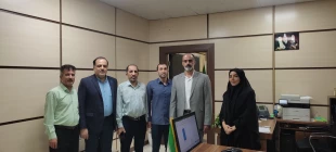 دیدار صمیمانه مدیران دانشگاه ملی مهارت با کارکنان سازمان مرکزی به مناسبت روز کارمند
 15