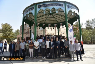 با حضور سرپرست دانشگاه ملی مهارت صورت گرفت؛
آیین اهتزاز پرچم جمهوری اسلامی ایران و طنین سرود ملی در آغاز سال تحصیلی جدید در دانشکده ملی مهارت انقلاب اسلامی تهران 12